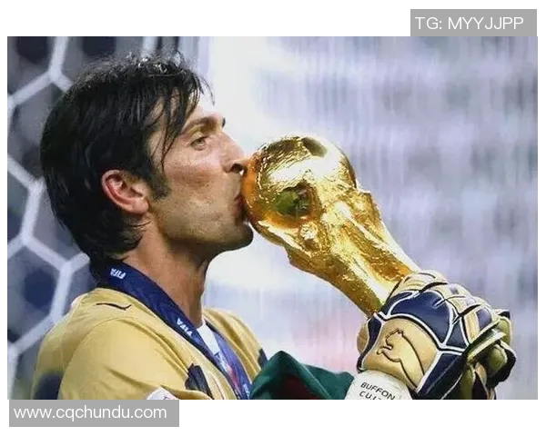 足球场上的英俊风采 足球明星魅力展现 让你心动不已